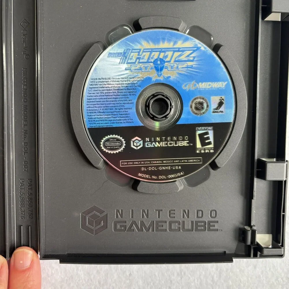 Nintendo GameCube NHL Hitz 2002 Midway Hockey